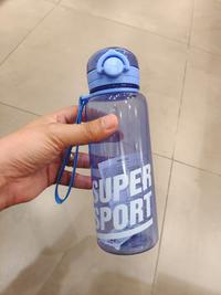 Gambar MINISO  Botol Minum SUPER SPORT Plastik (isi 700ml) - Black dari LEELOUF Shop undefined 5 Tokopedia