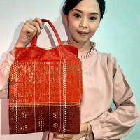 Gambar TANDOK TAS ULOS SADUM 7-9 LITER BERAS PESTA PERNIKAHAN BATAK BORU dari Parumaen Dainang undefined 2 Tokopedia