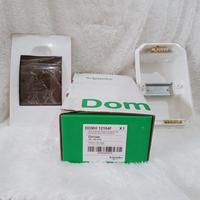 Gambar MCB box 4 grup 4 mcb sarang stut listrik mcb Schneider dari Linoan undefined 3 Tokopedia