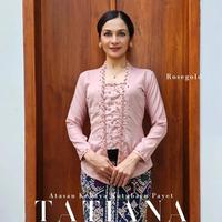 Gambar KEBAYA BALI PAYET PREMIUM FATMAWATI | KEBAYA KUTUBARU MODERN - Golden, L dari YUDHISTIRA KEBAYA COLECTION undefined 5 Tokopedia