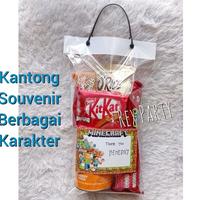 Gambar Goodie Bag/Kantong Souvenir Ultah Karakter/Tas Suvenir/Plastik Suvenir - Roblox Girl, 20x35cm dari REX PARTY undefined 3 Tokopedia