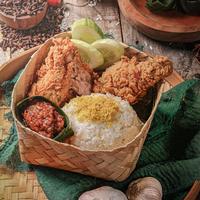 Gambar Besek Bambu 15x15 Sepasang Warna Natural Alami Tanpa Bleaching Aman Untuk Kemasan Makanan Produk UMKM Banjarnegara Halal dari Besek Kios Pojok Ibu Sudirah undefined 5 Tokopedia