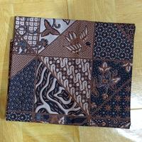 Gambar kain batik jarik cap motif perca tambal warna tanahan asli jogja solo dari PANDAWA BATIK CLASIK undefined 2 Tokopedia