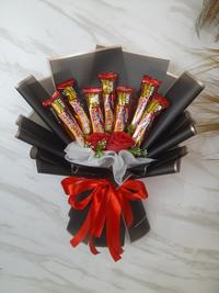 Gambar Bouquet beng-beng, bucket snack dari AJD Florist undefined 1 Tokopedia