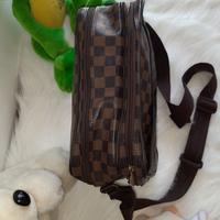 Gambar Tas selempang / sling bag motif kotak preloved dari Levi Online Shop undefined 2 Tokopedia