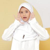 Gambar hijab anak perempuan tali pita - Navy, M dari Queen kozzo undefined 2 Tokopedia