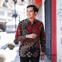 Gambar Baju batik pria lengan panjang jakarta batik ku merah hitam premium - S, Merah dari JAKARTA BATIKKU undefined 1 Tokopedia