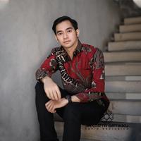 Gambar Baju batik pria lengan panjang jakarta batik ku merah hitam premium - S, Merah dari JAKARTA BATIKKU undefined 2 Tokopedia