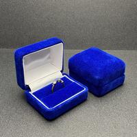 Gambar Kotak Perhiasan Cincin Bludru Halus Warna Hitam - Hitam dari Cahaya Senja Store_NEW undefined 4 Tokopedia