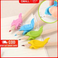 Gambar Pensil Pencil Grip Alat Bantu Tulis Sekolah Karakter Dolphin GMALL dari gelorastar undefined 1 Tokopedia