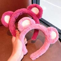 Gambar GTT Bando Karakter Telinga Beruang Lotso Stroberi Aksesoris Rambut - PINK dari Grosir Termurah Tercepat undefined 4 Tokopedia
