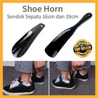 Gambar Sendok Sepatu Pendek 16cm Panjang 19cm Shoe Horn Spoon Shoehorn - 16cm dari JJ Online Shop ID undefined 2 Tokopedia