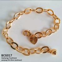 Gambar Gelang tangan Nuri titanium polos perhiasan wanita anti karat dari MUTIARA99 OLSHOP undefined 1 Tokopedia