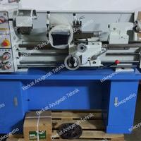 Gambar Mesin Bubut Besi Panjang 90cm CQ-6230 / 1 Phase dari Berkat Anugerah Tehnik undefined 1 Tokopedia