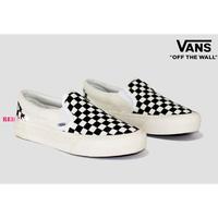 Gambar Sepatu vans moma Sneakers Pria vans Slip on checkerboard Motif Kartun - Moma hitam, 36-37 dari Amazon_Store. undefined 4 Tokopedia