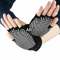 Gambar Grosir 1 Lusin Sarung Tangan Motor Anti Slip Bintik Setengah Jari dari GRShop1 undefined 3 Tokopedia