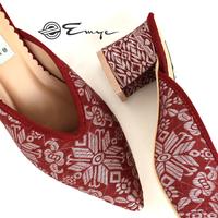 Gambar EMYE Sepatu Sandal Pengantin Wanita Brukat Tenun Songket NAGITA 36/41 - Hitam, 41 dari Emye_NEW undefined 2 Tokopedia