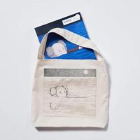 Gambar Uniqlo Ut Kaws 2023 Collection Set T-Shirt Tote Bag Art Book dari lapakrenaldixaviero undefined 1 Tokopedia