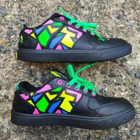 Gambar Sepatu Sneaker Aerostreet Volt Neon Black Hitam dari manisan beling undefined 1 Tokopedia