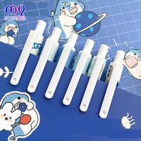 Gambar Pena Cetekan Karakter Motif Hiu Biru Pulpen Motif Alat Tulis Sekolah dari Mynoona Toona undefined 4 Tokopedia