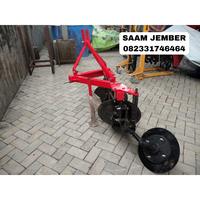 Gambar Disc plough 2 mata ( bajak piringan / parabola ) - traktor roda empat dari SAAM Toko Pertanian Jember undefined 5 Tokopedia