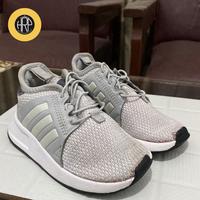 Gambar Sepatu Bayi Adidas 13,5 cm mulus dari HRP Secondhand Stuff undefined 5 Tokopedia