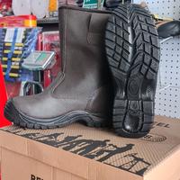 Gambar sepatu safety revan steel - 39 dari Ruang Safety Palembang undefined 3 Tokopedia