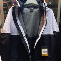 Gambar THE NORTH FACE ANTORA RAIN HOODIE BLK/LAVNDR WMS JAKET GUNUNG HIKING dari kallapathar undefined 3 Tokopedia