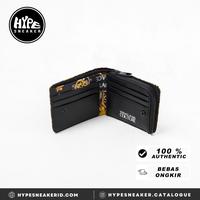 Gambar Dompet VERSACE JEANS COUTURE ALL CARD WALLET 100% ORIGINAL - 11X9CM  dari HYPESNEAKER.IDN undefined 2 Tokopedia