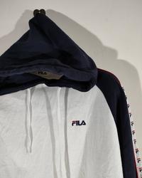 Gambar HOODIE FILA (SECOND BRANDED) SIZE M-L dari solatatilashop undefined 4 Tokopedia