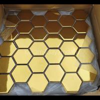Gambar KERAMIK MOZAIK HEXAGONAL PUTIH HITAM EMAS PANTRY BACKSPLASH MOSAIK - PUTIH KILAP dari keramikjayaindah undefined 3 Tokopedia