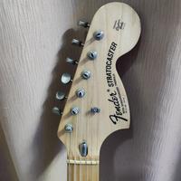 Gambar Guitar Fender Stratocaster Custom dari Chiva Melodia undefined 2 Tokopedia