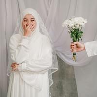 Gambar Gamis Shafiyya Gaun Pengantin Perempuan syar'i Hijabalila - Broken White, XS dari Hijabalila Cilegon undefined 2 Tokopedia