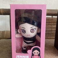 Gambar boneka plushdoll jennie lisa rose blackpink official merchandise dari aladdinn simba undefined 3 Tokopedia