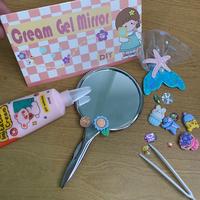 Gambar DIY Kit Mirror Clay Resin Cermin Mini Paket Kaca Rias Aksesoris dari GUDANG SKINCARE SBY undefined 1 Tokopedia