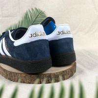 Gambar Sepatu Casual Adidas Spezial Handball Navy White Gum Pria - Navy White BNIB, 40 dari jaistore. undefined 5 Tokopedia