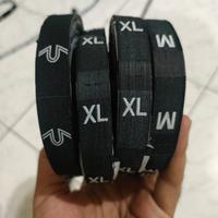 Gambar labelbandung. Custom Label Baju/Label Baju Woven Rajut (Damask) dari Labelbandung. undefined 3 Tokopedia