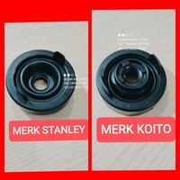 Gambar KARET TUTUP LAMPU DEPAN ISUZU PANTHER KAPSUL TOURING TYPE H4 - MERK STANLEY dari TAWADA MOTOR undefined 1 Tokopedia