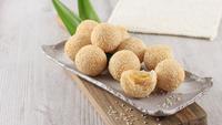 Gambar onde-onde mini isi 6 pcs dari pey Snack & catering undefined 1 Tokopedia