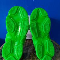 Gambar Sepatu Balen Triple S - Second dari java pool store undefined 4 Tokopedia