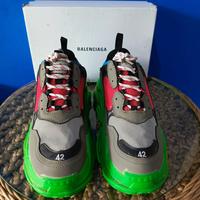 Gambar Sepatu Balen Triple S - Second dari java pool store undefined 2 Tokopedia