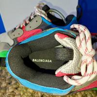 Gambar Sepatu Balen Triple S - Second dari java pool store undefined 5 Tokopedia
