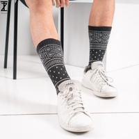 Gambar Terzien - Kaos Kaki Panjang Motif Tribal Pria Wanita - D07 dari Terzien undefined 2 Tokopedia