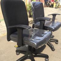 Gambar Kursi Kantor Hidrolik Hitam Merek VINOTI Barunya 1,4 jutaan dari Orange mobilindo pratama undefined 3 Tokopedia