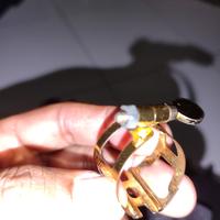 Gambar ligature alto ebonit saxophone air music dari favorkios undefined 2 Tokopedia