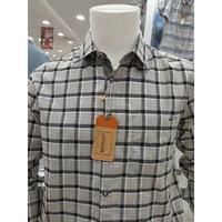 Gambar kemeja WATCHOUT original pria lengan panjang - grey, S dari WLDRSTOR.ID undefined 2 Tokopedia