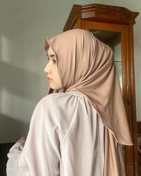 Gambar PASMINA INNER NINJA JERSEY OVAL NUTUP LEHER - Abu tua dari HIJAB RURITA undefined 4 Tokopedia