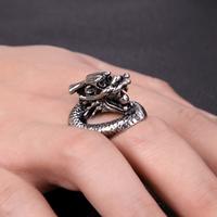 Gambar Cincin Elegan Naga Silver Legendaris (Adjustable) dari Bernice Art's Store undefined 2 Tokopedia
