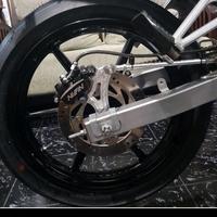 Gambar braket kaliper belakang ninja r ss untuk kaliper nissin samurai 2p dari prsspeedshop undefined 3 Tokopedia