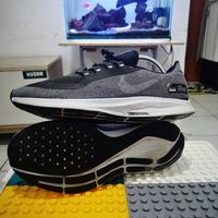 Gambar Sepatu Running Nike Zoom Sampan dari All_2ndBrand undefined 2 Tokopedia